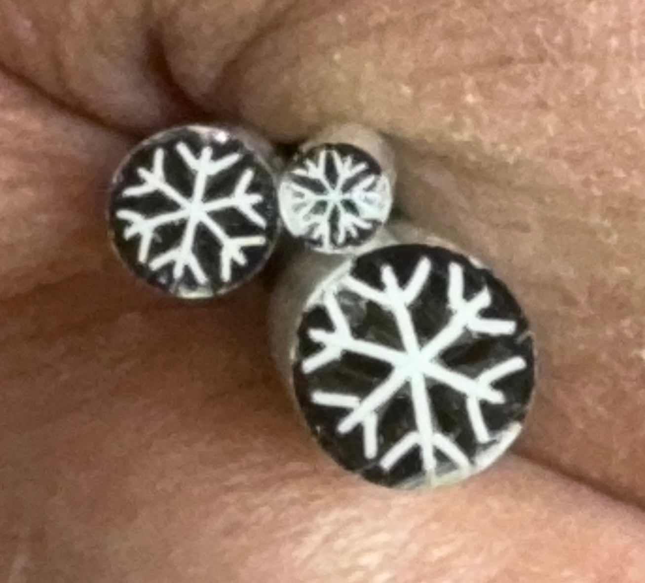 Multi-size Snowflakes (on smaller side), 1oz, COE 96 Murrini Millefiori