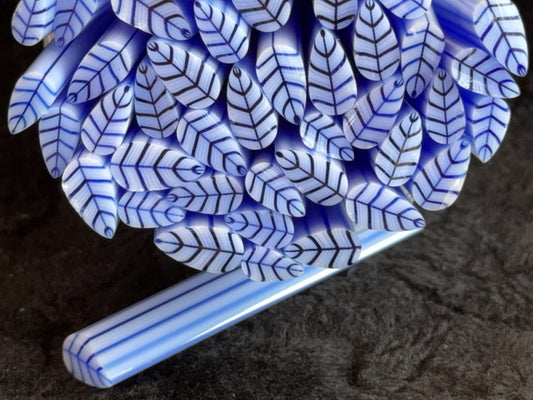 White Leaf with Sapphire Vein, 1oz, COE 96 Murrini Millefiori