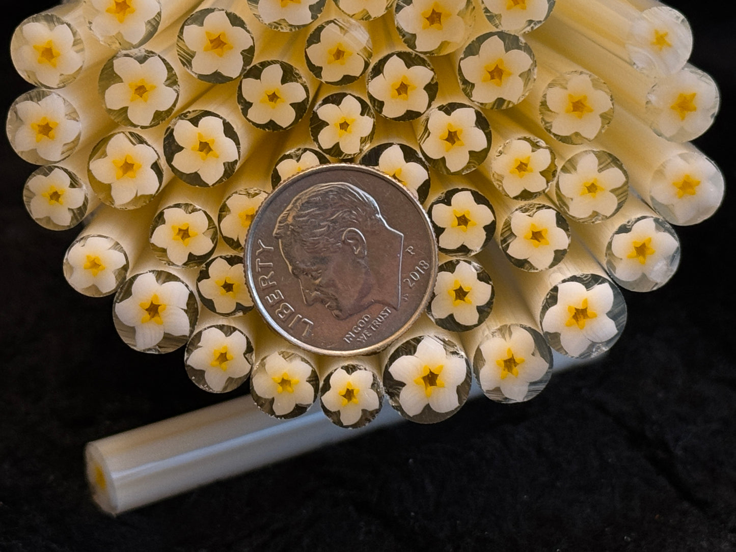 Little White Wall Flower, 1oz, COE 96 Murrini Millefiori