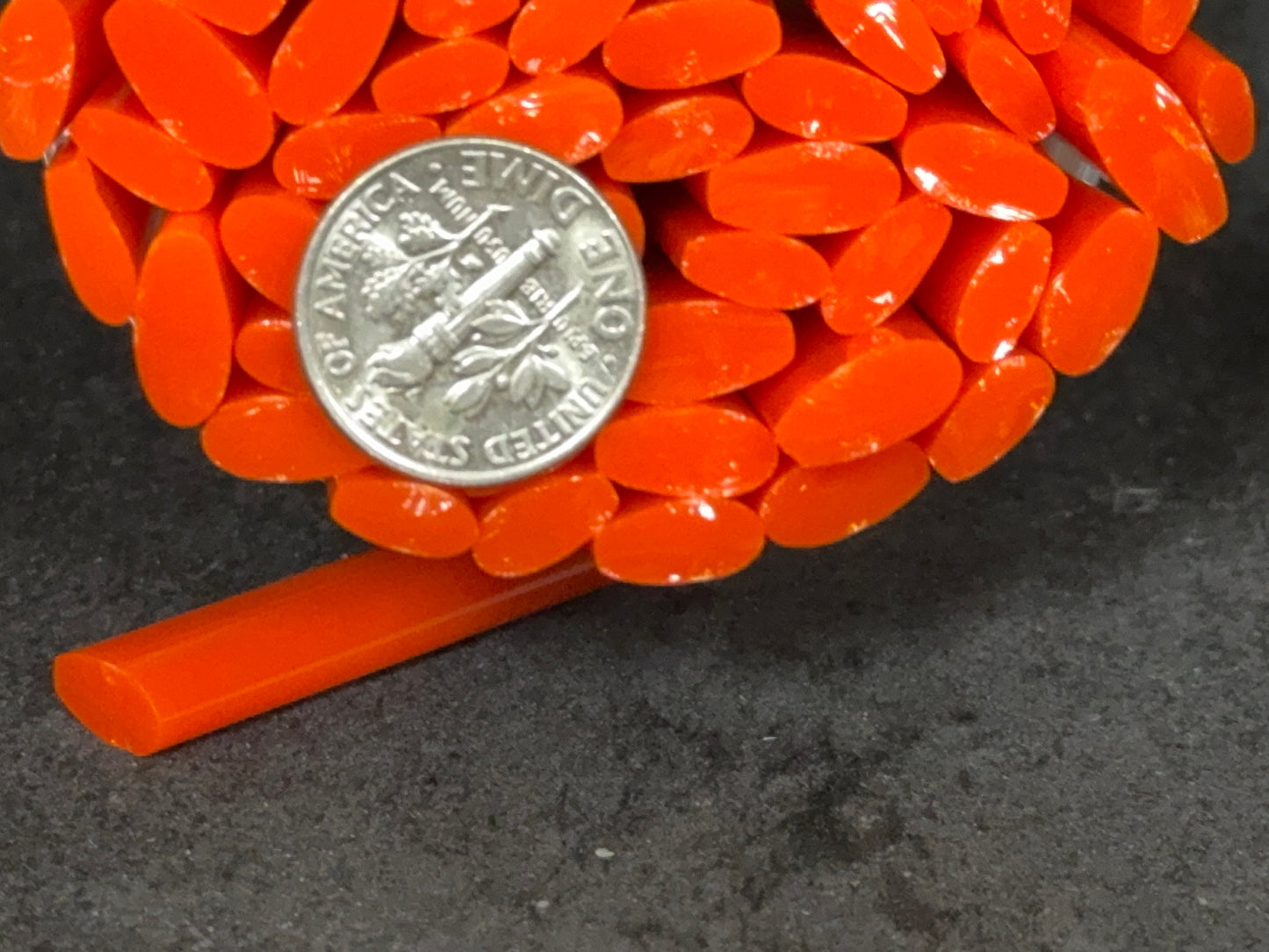 Multi-size Flat-End Orange Daisy Petal, 1.5oz, COE 96 Murrini Millefiori