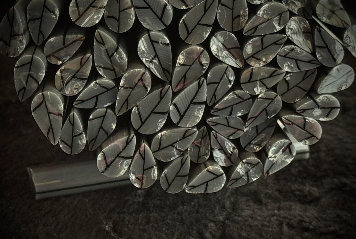 Charcoal Grey Leaves, 1oz, COE 96 Murrini Millefiori