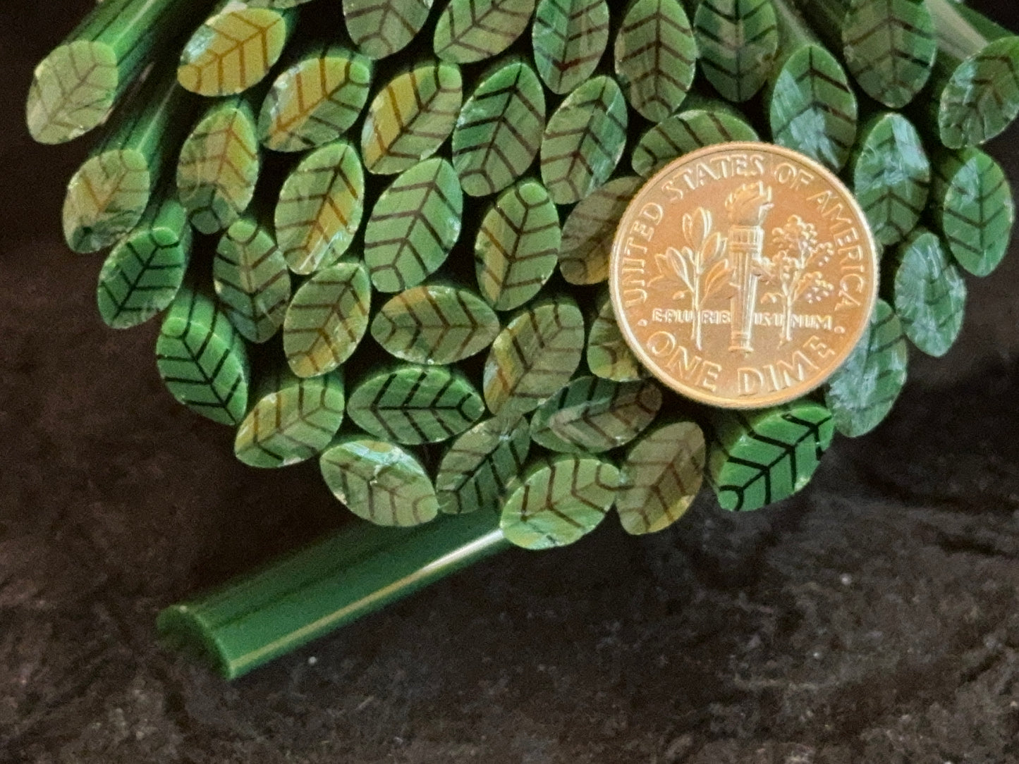 Dark Green Leaves, 1oz, COE 96 Murrini Millefiori