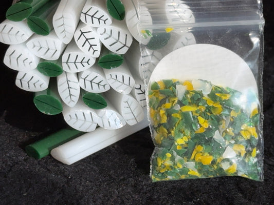 White Poinsettia Kits with Frit Mix 1.75oz, COE 96 Murrini Millefiori