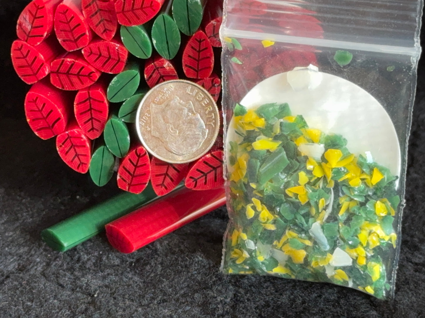 Red Poinsettia Kits with Frit Mix 1.5oz, COE 96 Murrini Millefiori