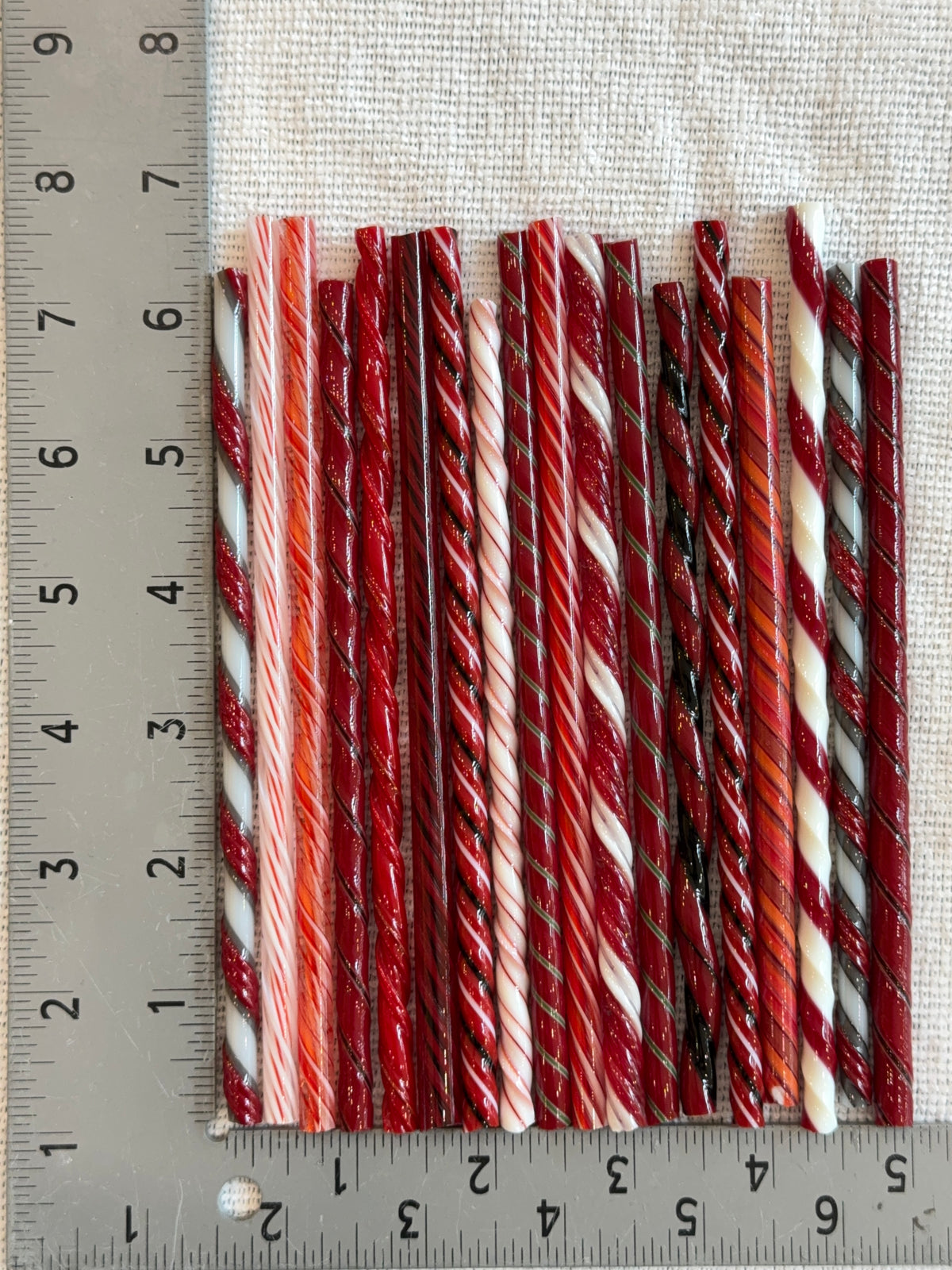 The Red Family Twistie Bundles, 1/2 Pound, COE 96