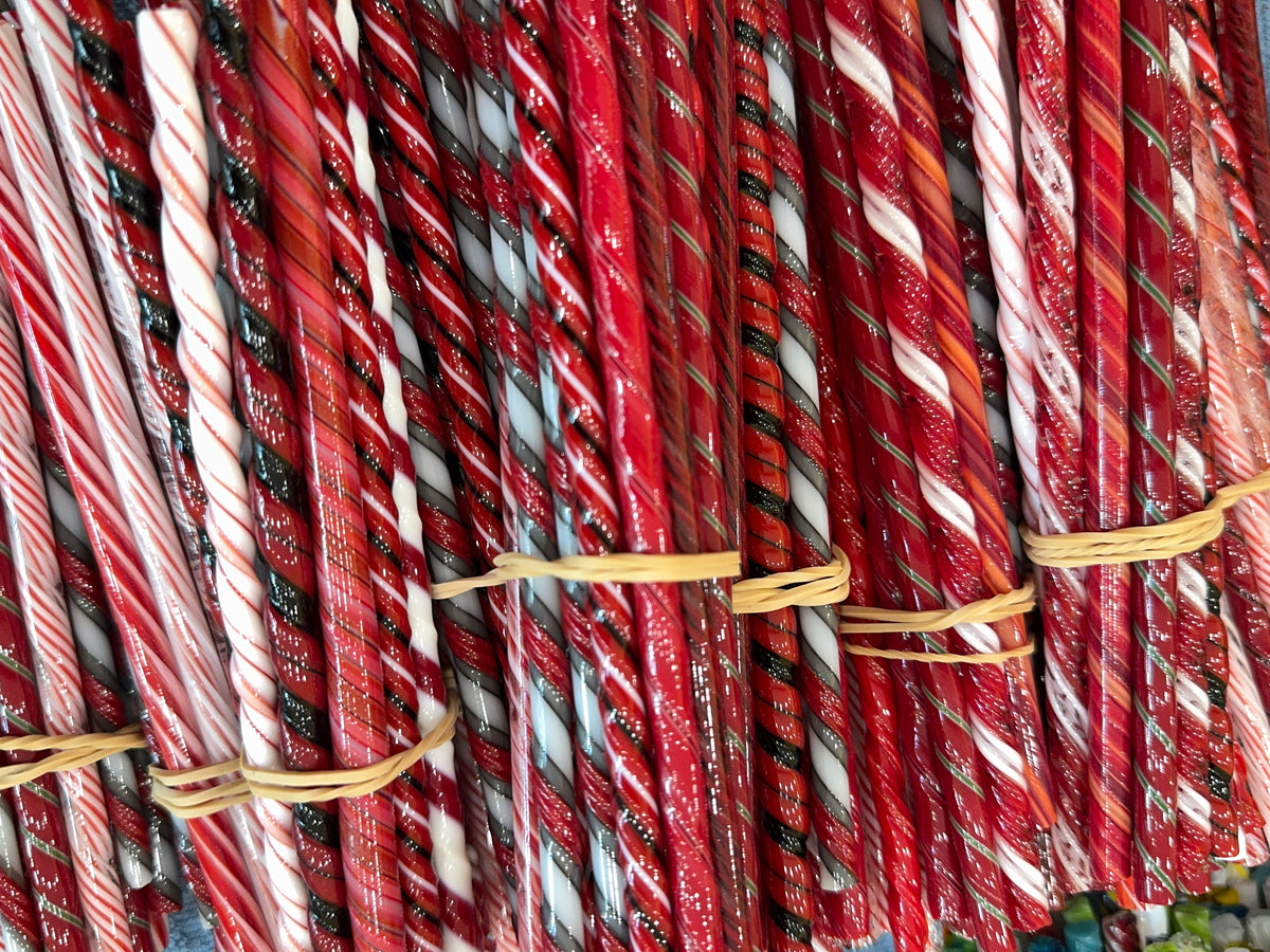 The Red Family Twistie Bundles, 1/2 Pound, COE 96