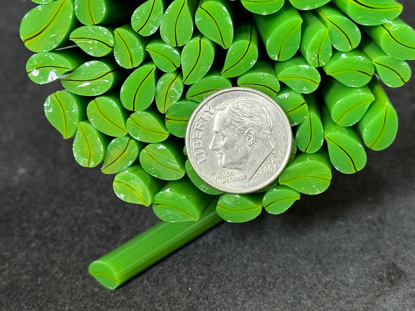 Curved Bold Green Leaves, 1.5oz, COE 96 Murrini Millefiori