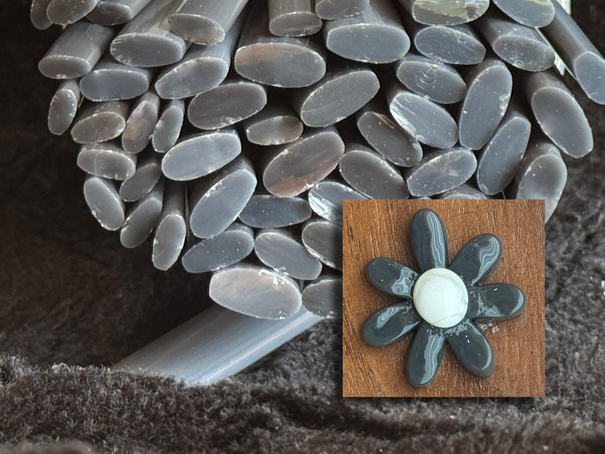 Multi-size Grey Flat-End Daisy Petal, 1oz, COE 96 Murrini Millefiori